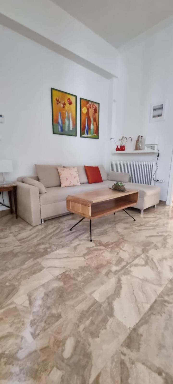 Asimelia Luxury *